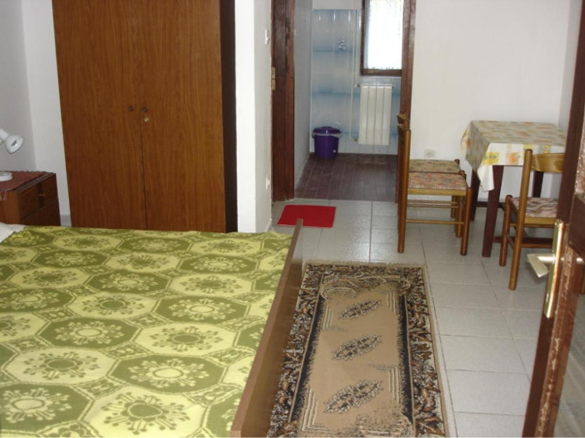 קרק Apartments Vjera חדר תמונה