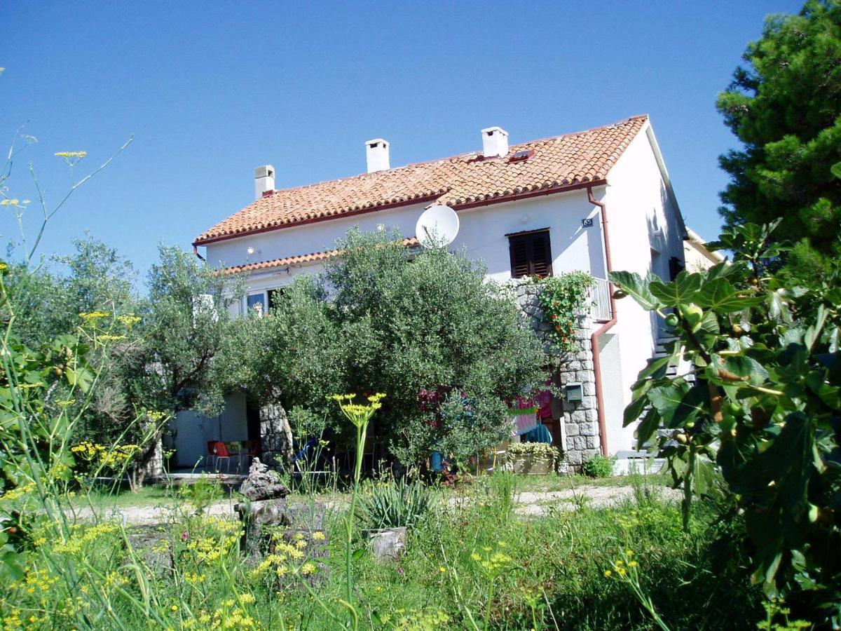 קרק Apartments Vjera מראה חיצוני תמונה