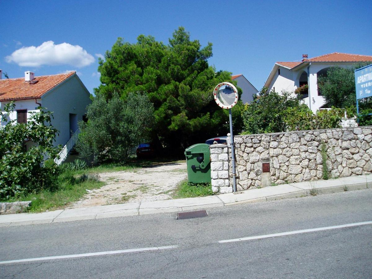 קרק Apartments Vjera מראה חיצוני תמונה